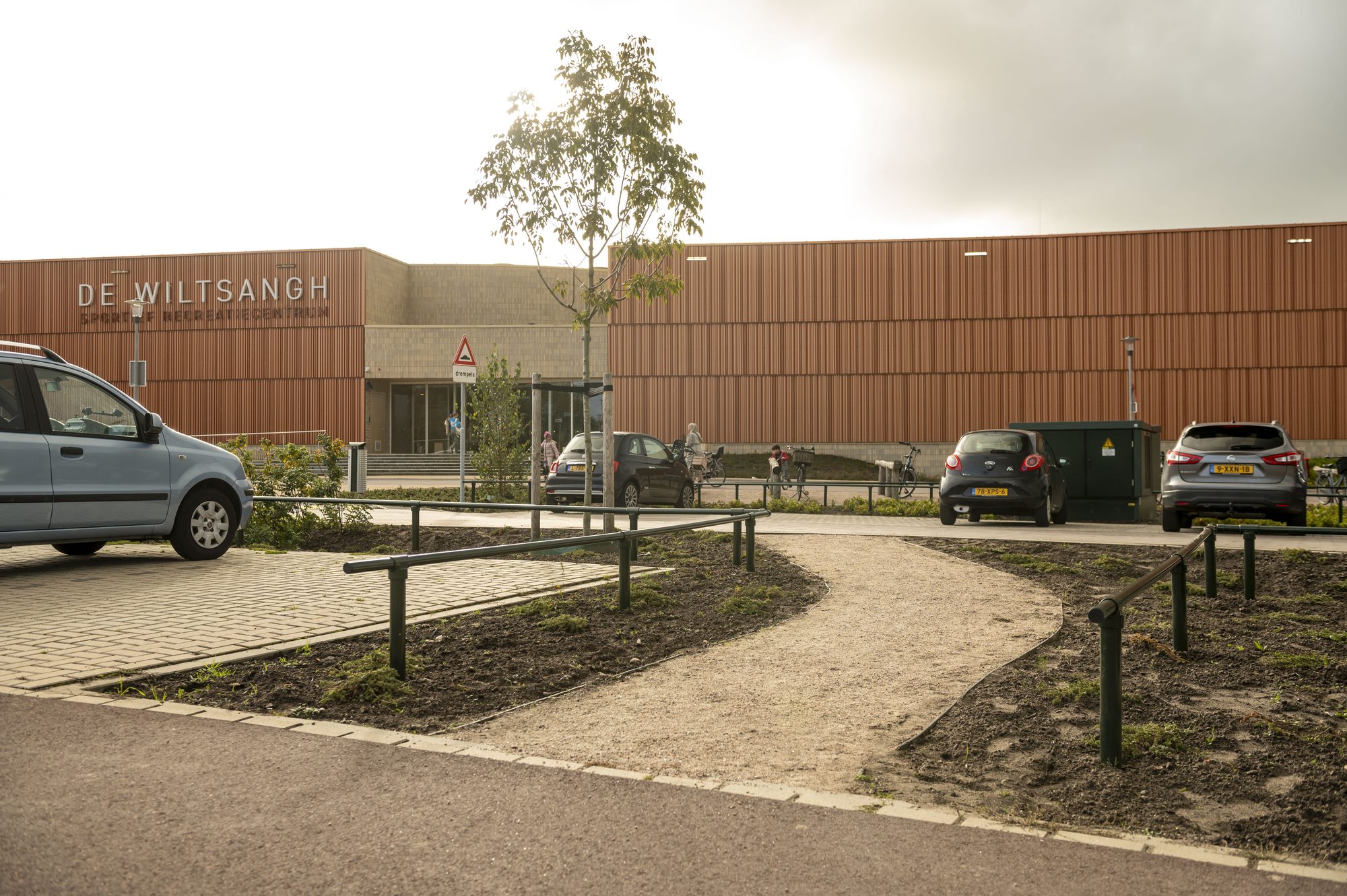 Plantsoenhekwerk langs de beplanting bij De Wiltsangh